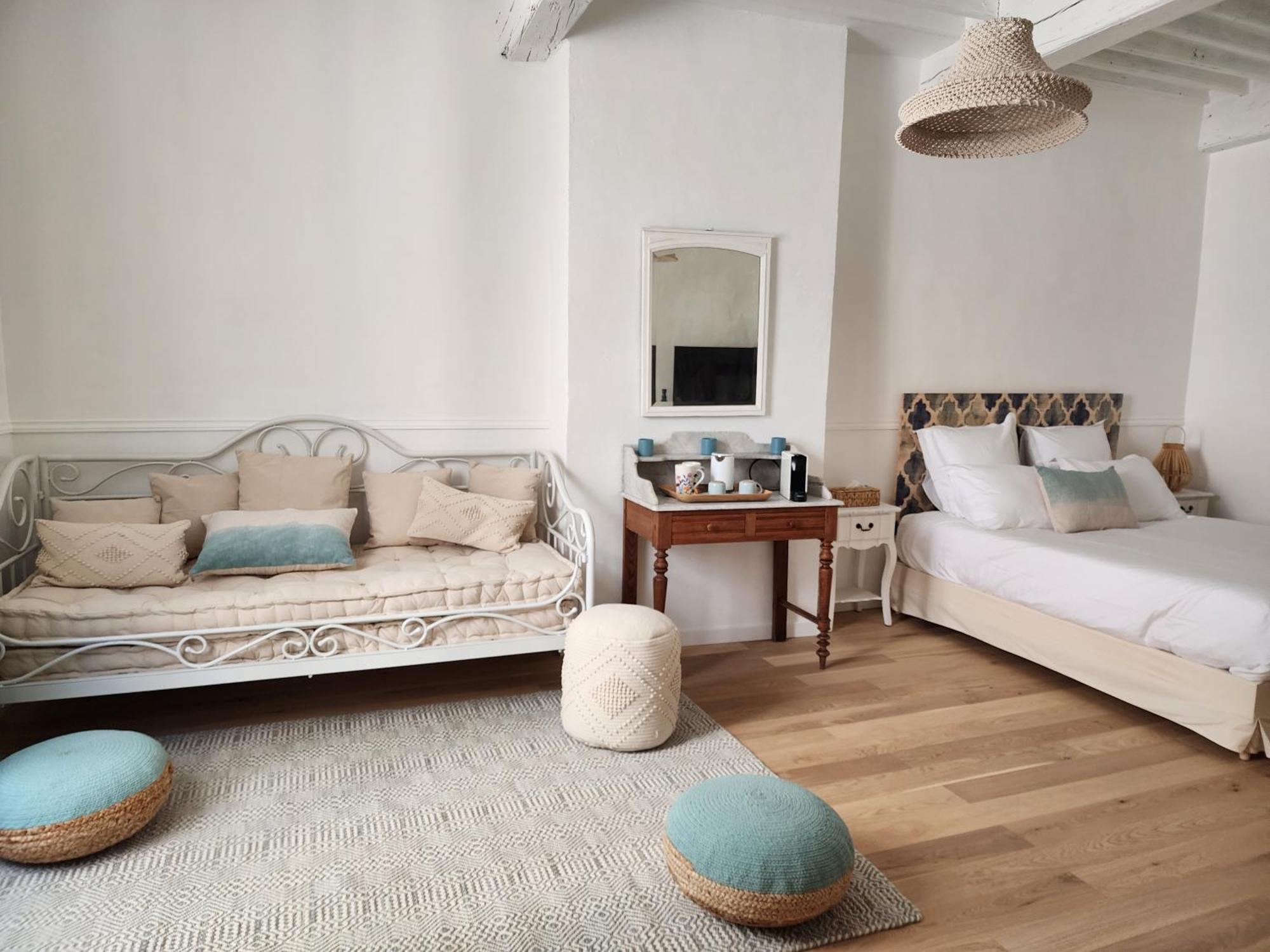 Bed and Breakfast La Belle Histoire Claviers Экстерьер фото