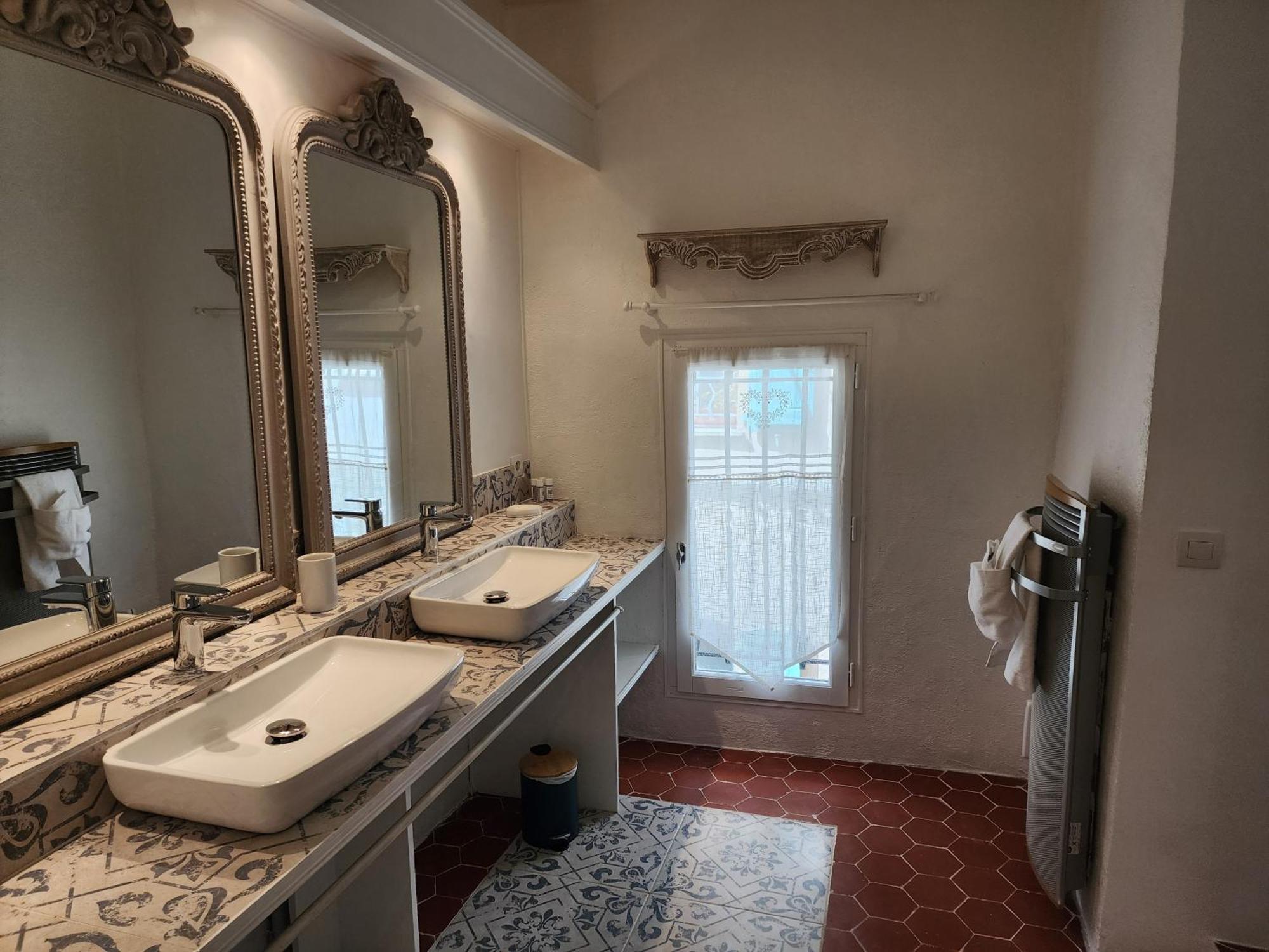 Bed and Breakfast La Belle Histoire Claviers Экстерьер фото
